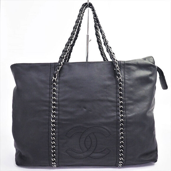 Chanel Handbags - Chanel Chain Shoulder Bag CC